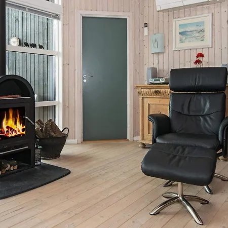 度假居 Beachside Bliss In Lyngsbaek - By Traum