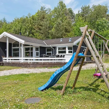 Beachside Bliss In Lyngsbaek - By Traum 度假居 埃贝尔托夫特